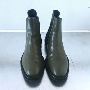 ALEXANDER WANG olive green chelsea boots